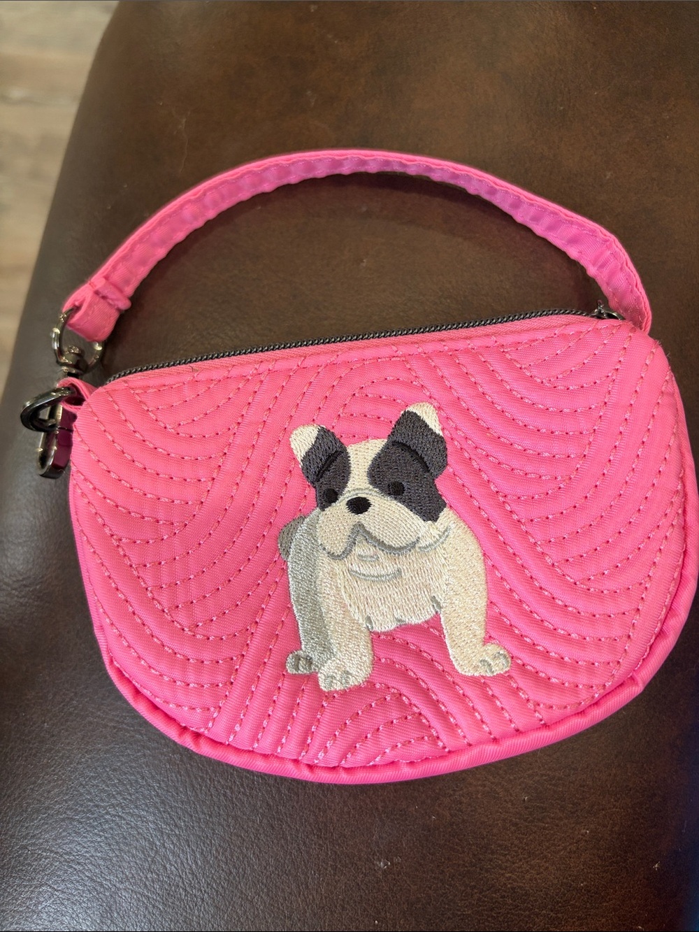 NWOT DISCO POUCH LUG PINK BULLDOG